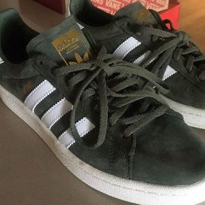 Size 8 Adidas campus sneakers